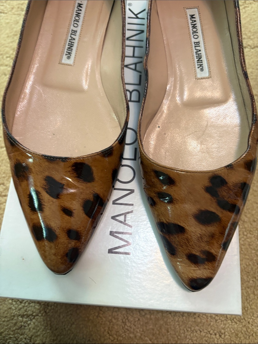 Manolo Blahnik Patent Leopard  Flat Euro size 37.5 - Picture 3 of 7
